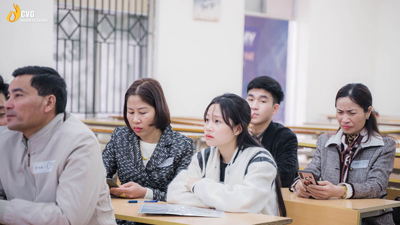 Kỳ thi phỏng vấn tố chất đầu vào tại Trường Doanh nhân CEO Việt Nam Global 
