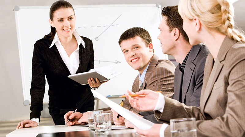 Trường đào tạo doanh nhân CEO là môi trường đào tạo ngành quản trị kinh doanh đạt chuẩn quốc tế.
